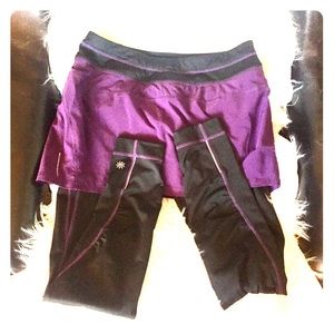 Purple & black Athleta skirted tights sz M